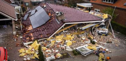 instorten woning foto